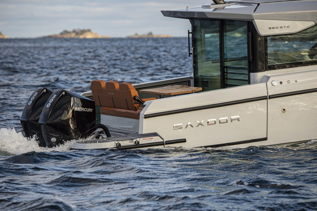 Luxury Yacht for Charter 3