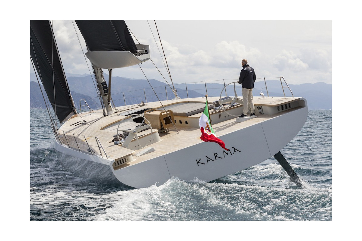 Luxury Yacht for Charter 1