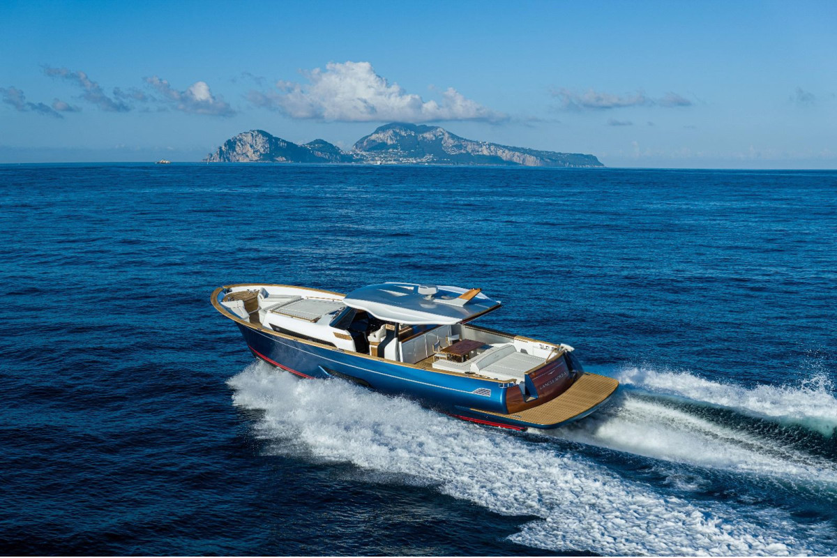 Luxury Yacht for Charter 2