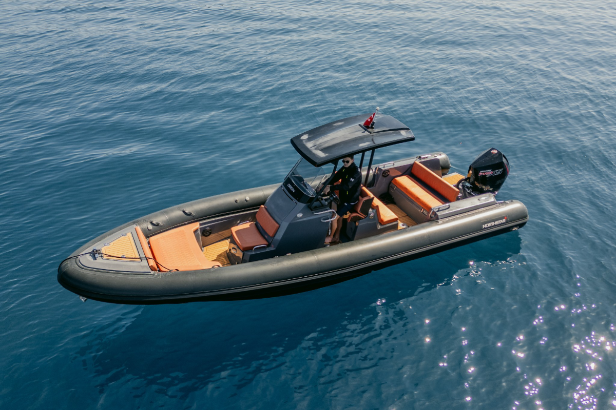 Luxury Yacht for Charter 5