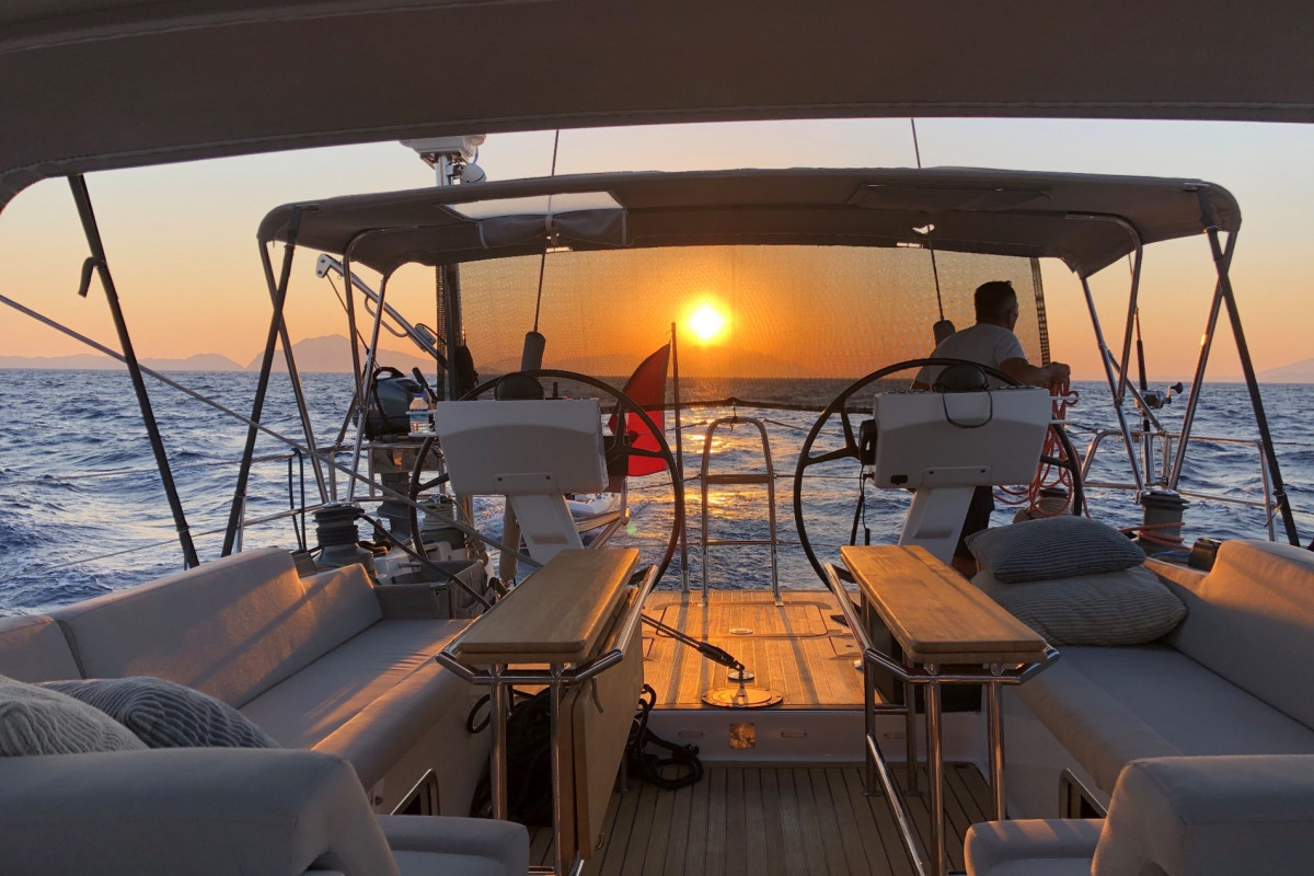 Luxury Yacht for Charter 4