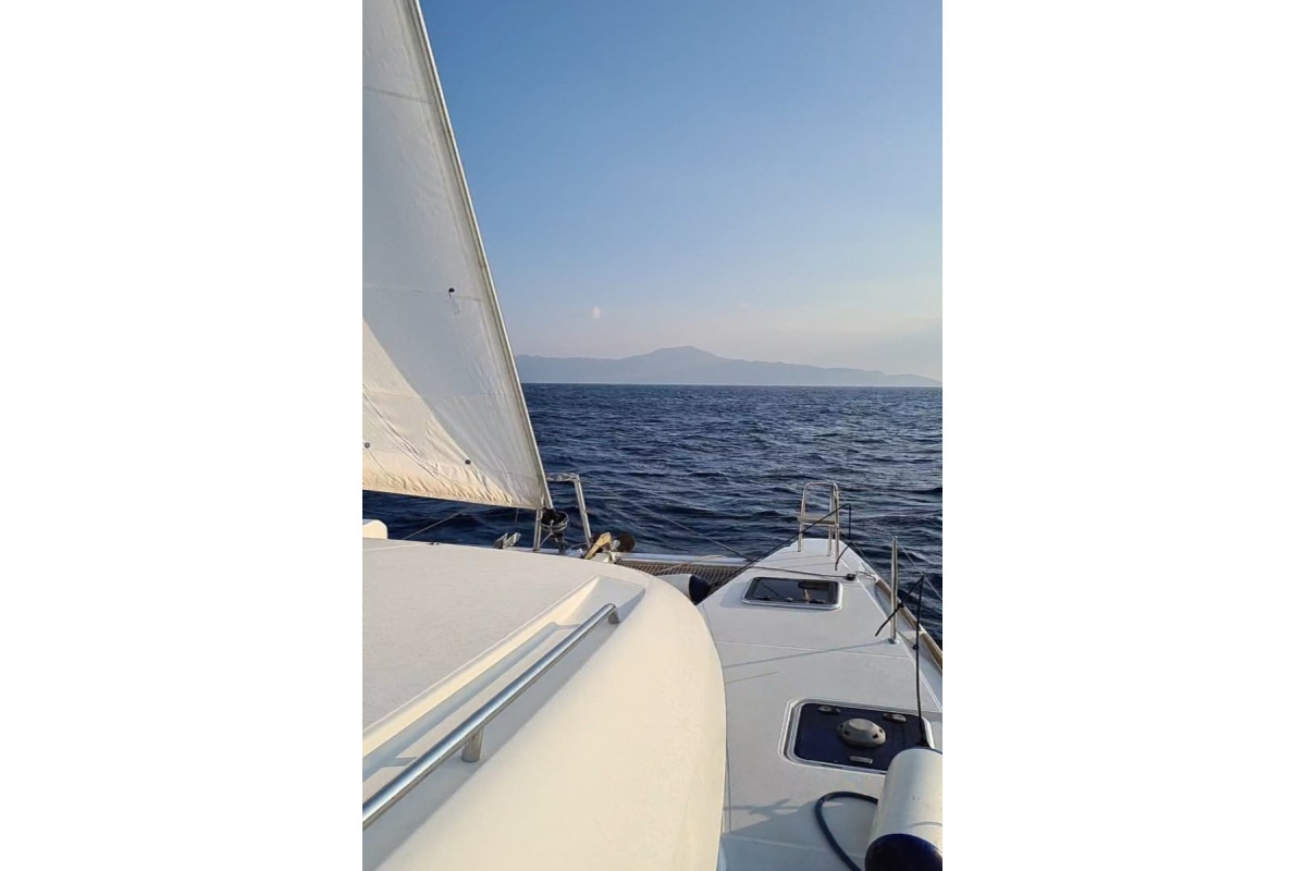 Luxury Yacht for Charter 4