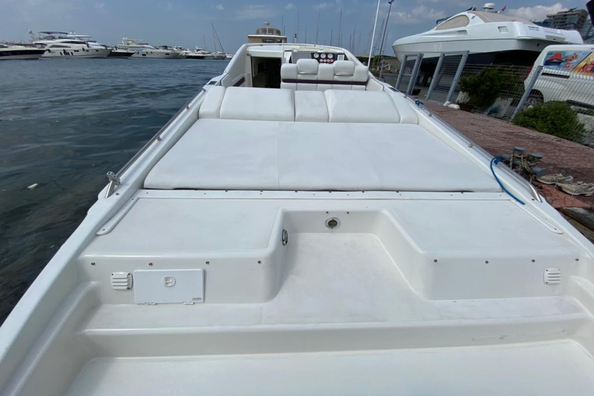 Luxury Yacht for Charter 4