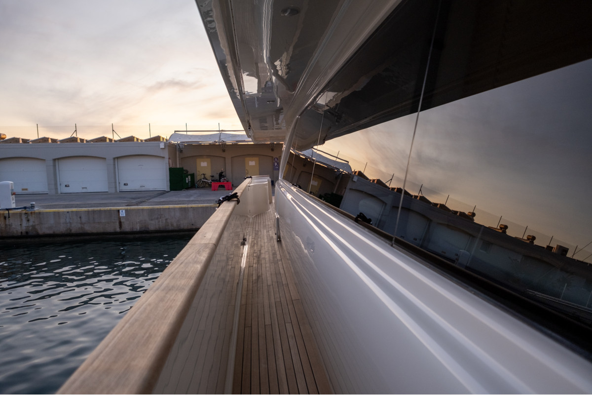 Luxury Yacht for Charter 5