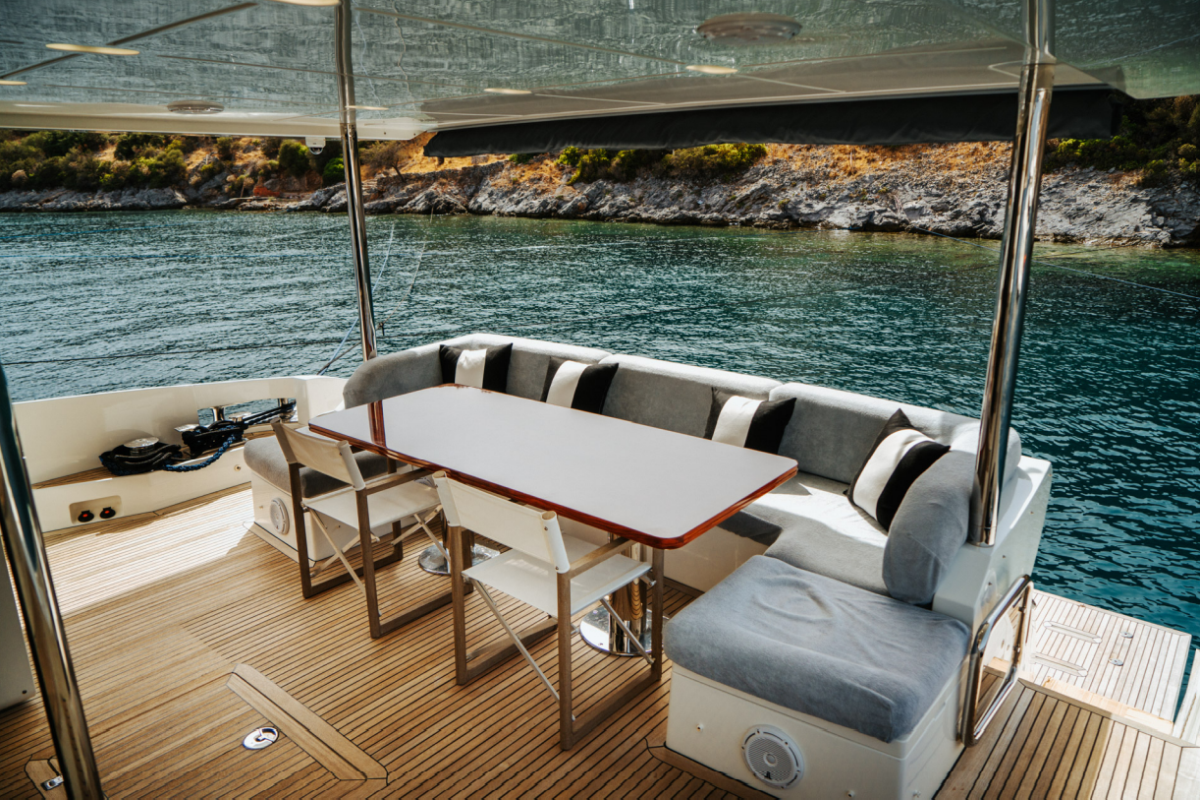 Luxury Yacht for Charter 4
