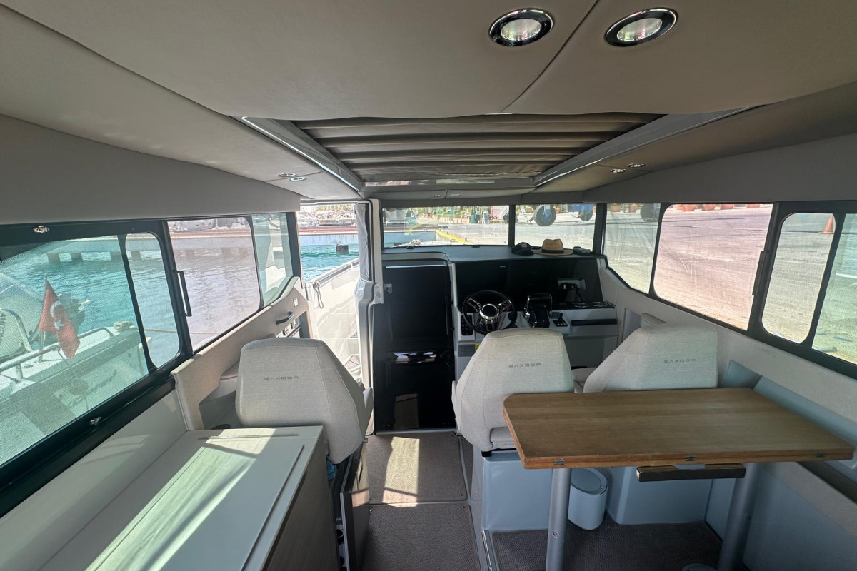 Luxury Yacht for Charter 5