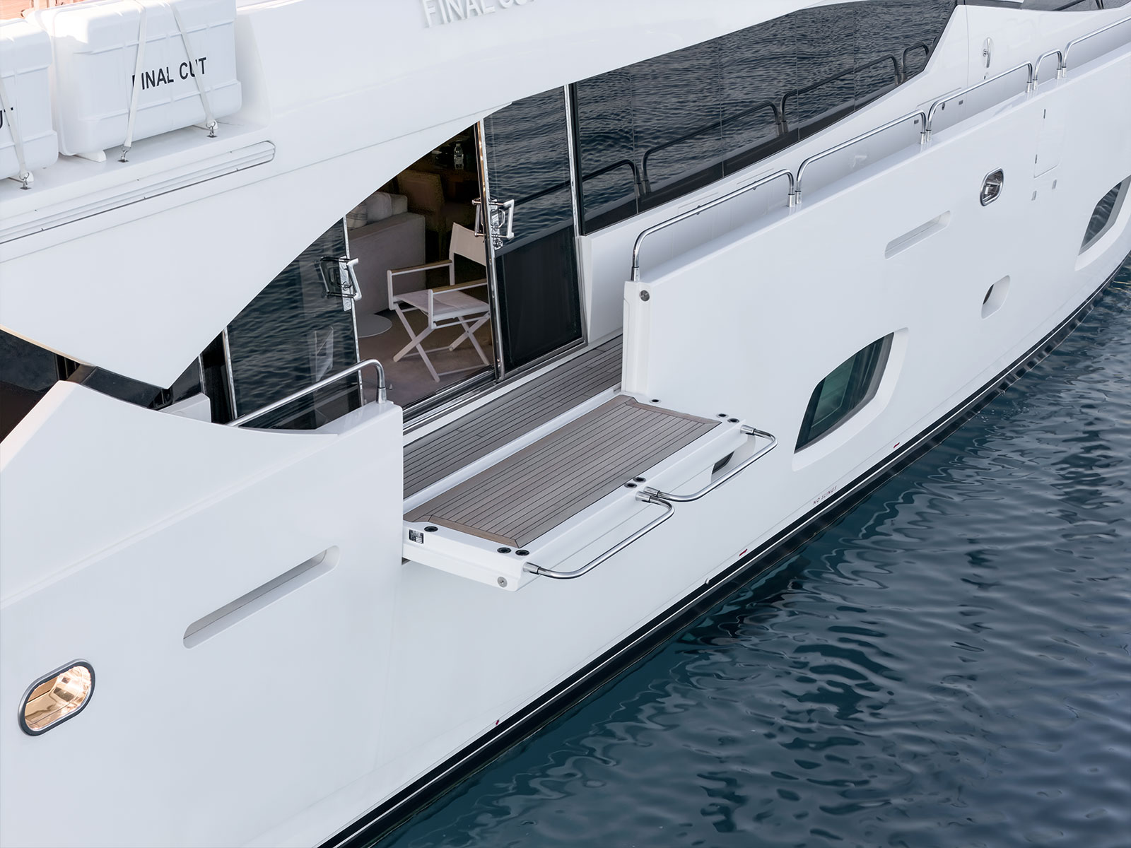 Luxury Yacht for Charter 6