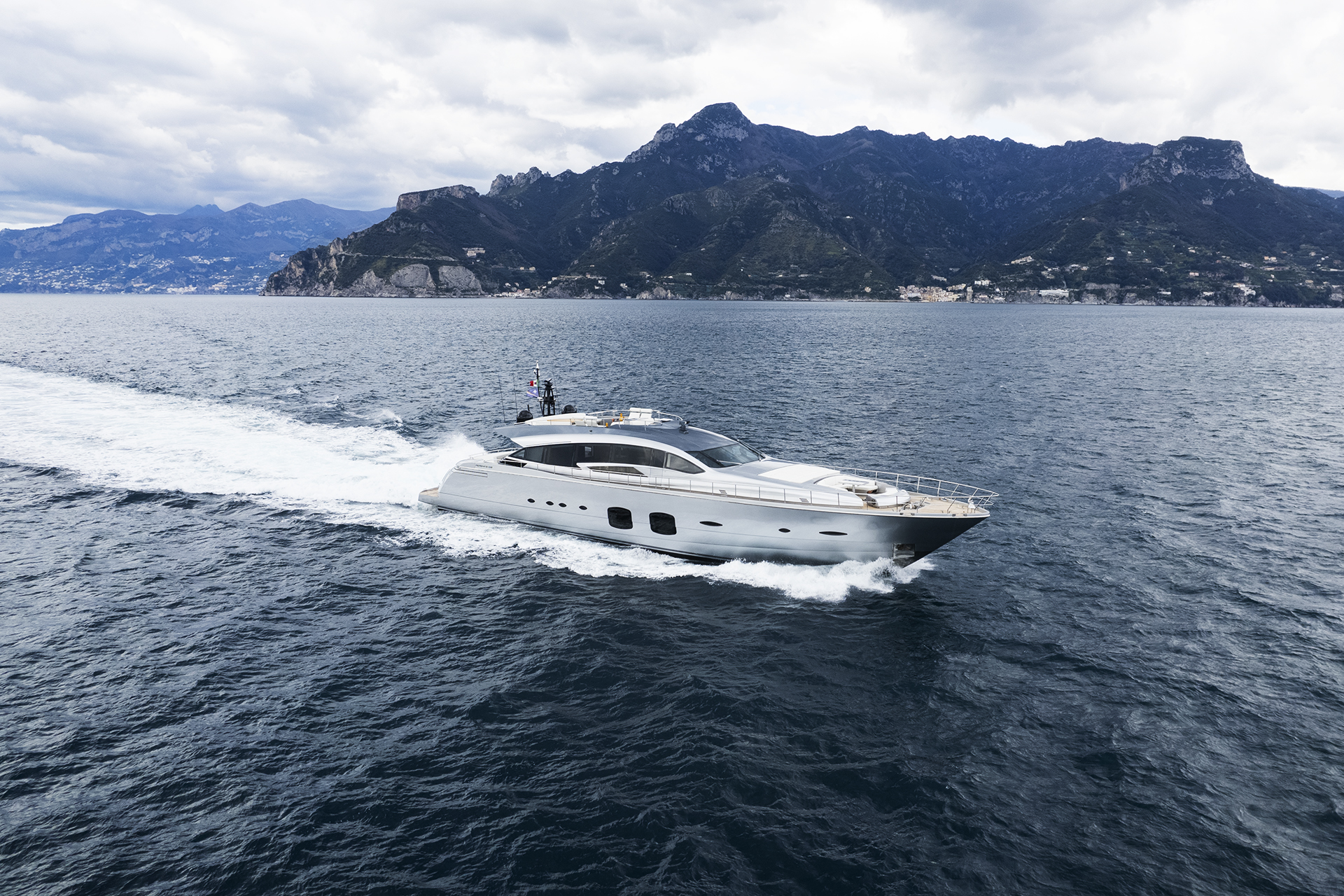 Pershing 108 — 2016