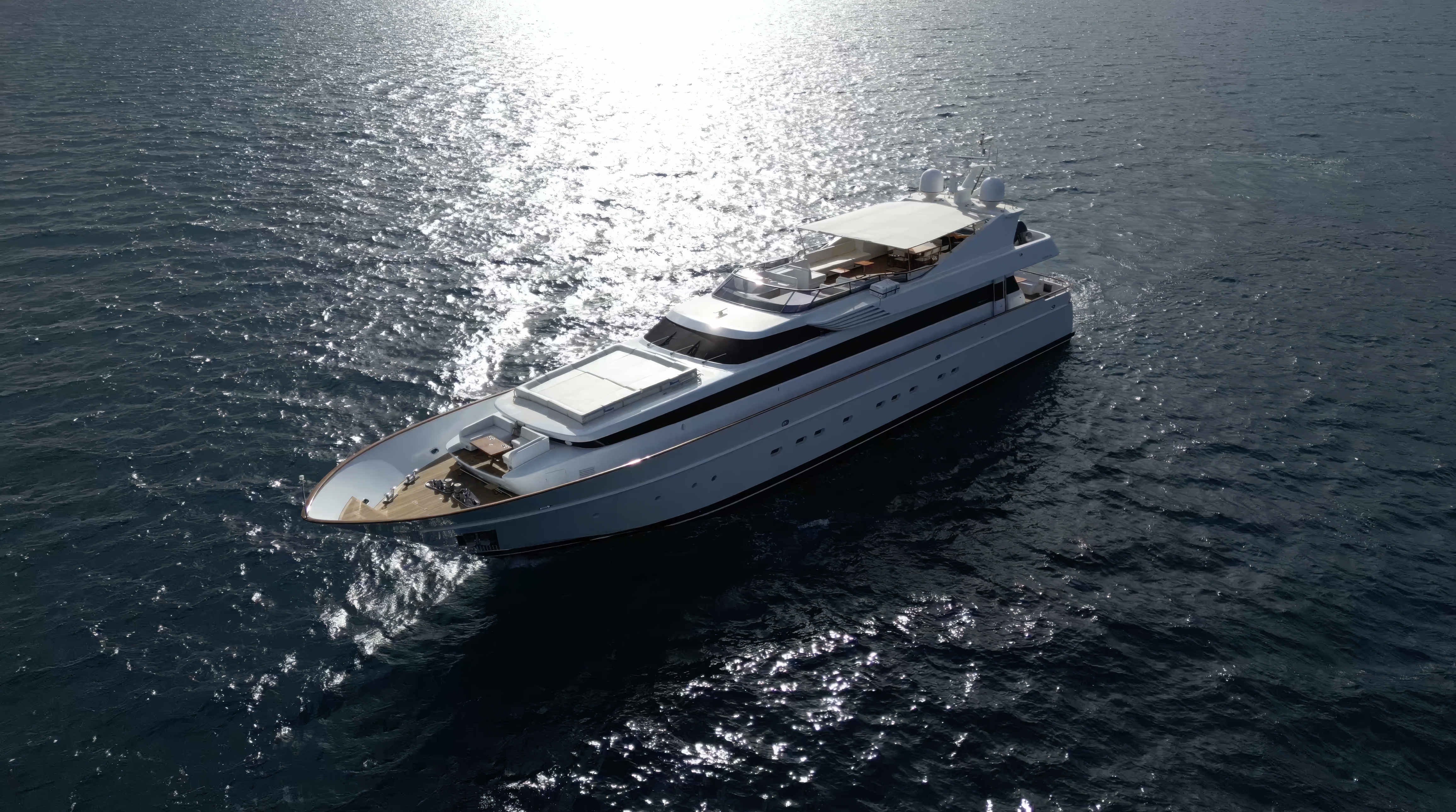 PARSLEY — 2001 Cantieri di Pisa Akhir 125