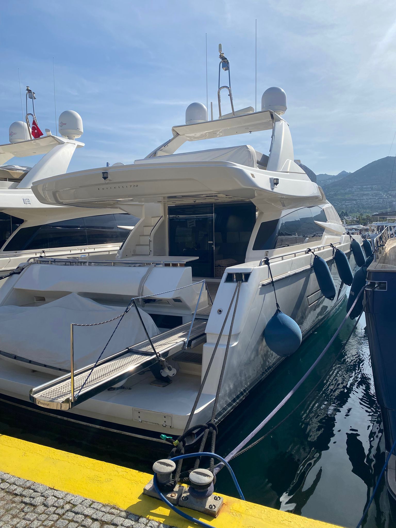 Luxury Yacht for Charter 1