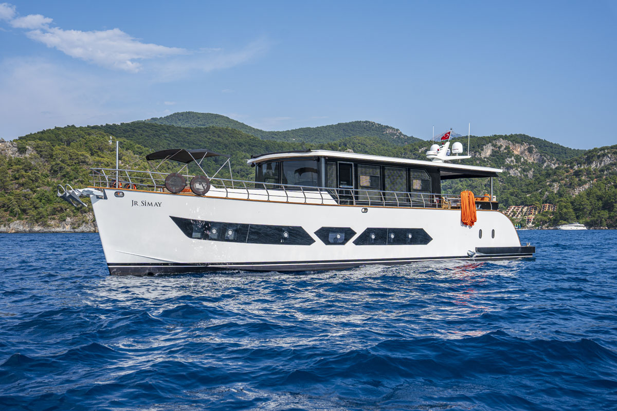 Luxury Trawler Jr. Simay for Charter in Gocek 3