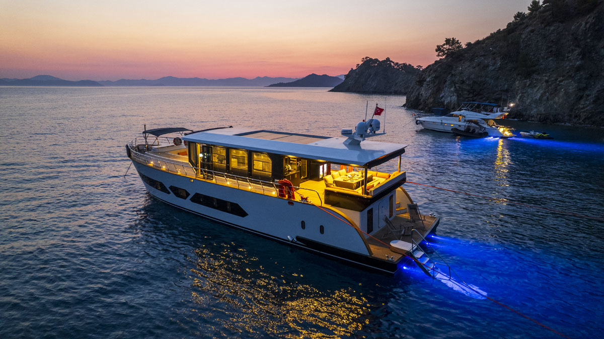 Luxury Trawler Jr. Simay for Charter in Gocek 4