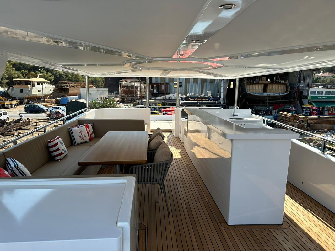 Luxury Trawler By Cf for Charter in Gocek 4