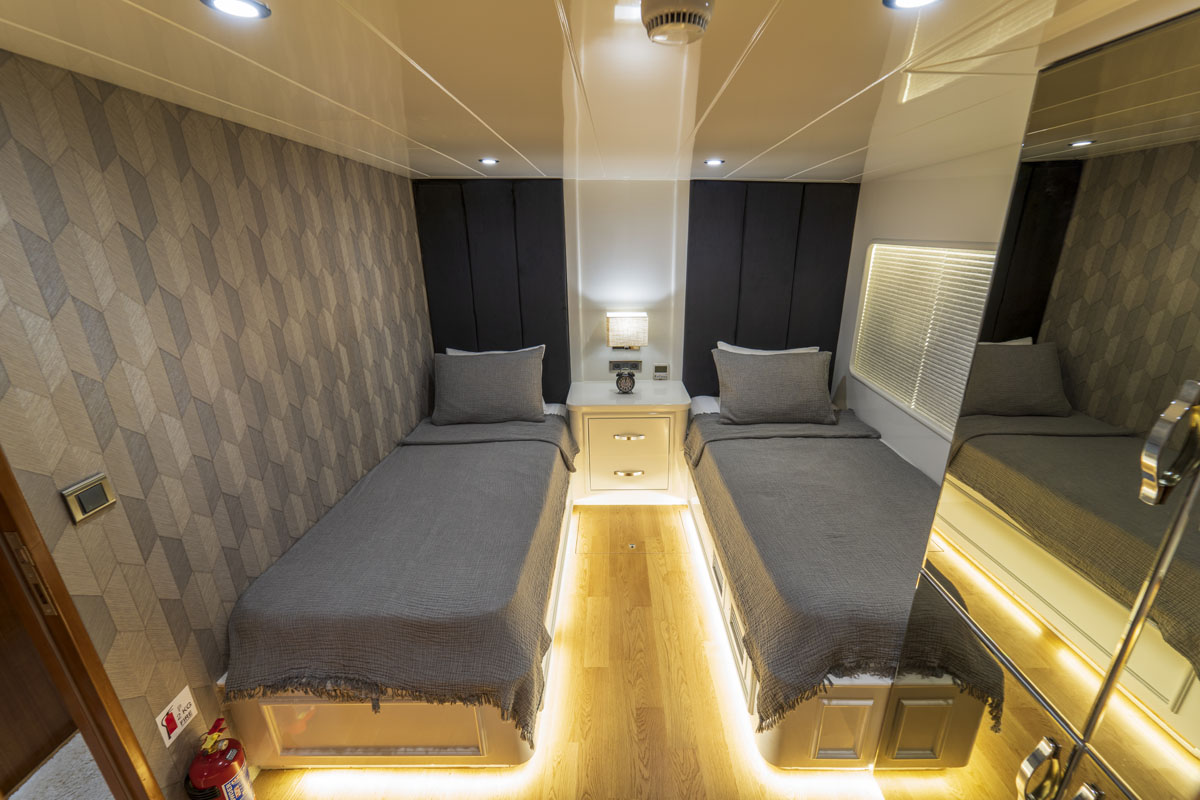 Luxury Trawler Si̇may S for Charter in Gocek 2