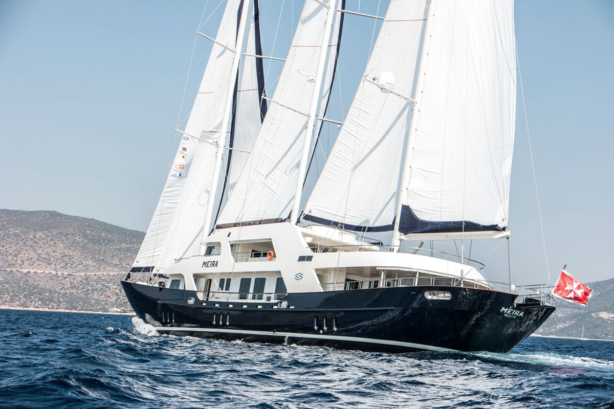 Kiralık Motorsailer Meira — Bodrum 6