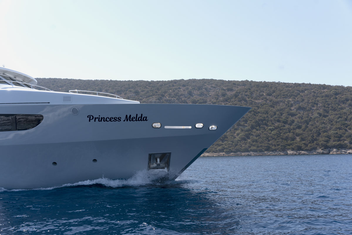Luxury Motor Yacht Princess Melda for Charter in Bodrum 5