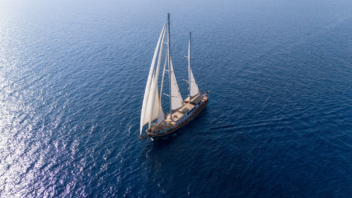 Luxury Gulet La Bella Vita for Charter in Bodrum 3
