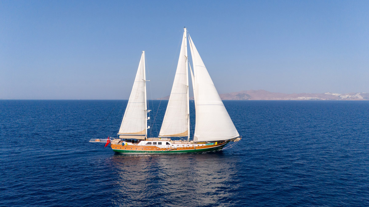 Luxury Gulet La Bella Vita for Charter in Bodrum 4