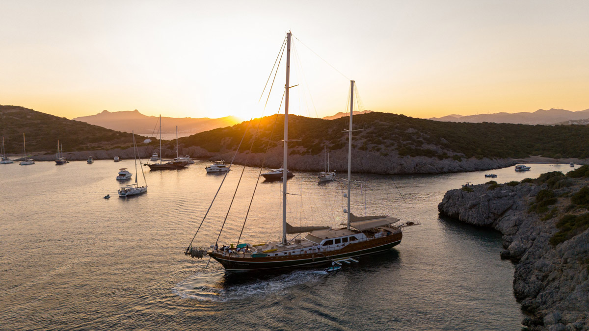 Luxury Gulet La Bella Vita for Charter in Bodrum 5