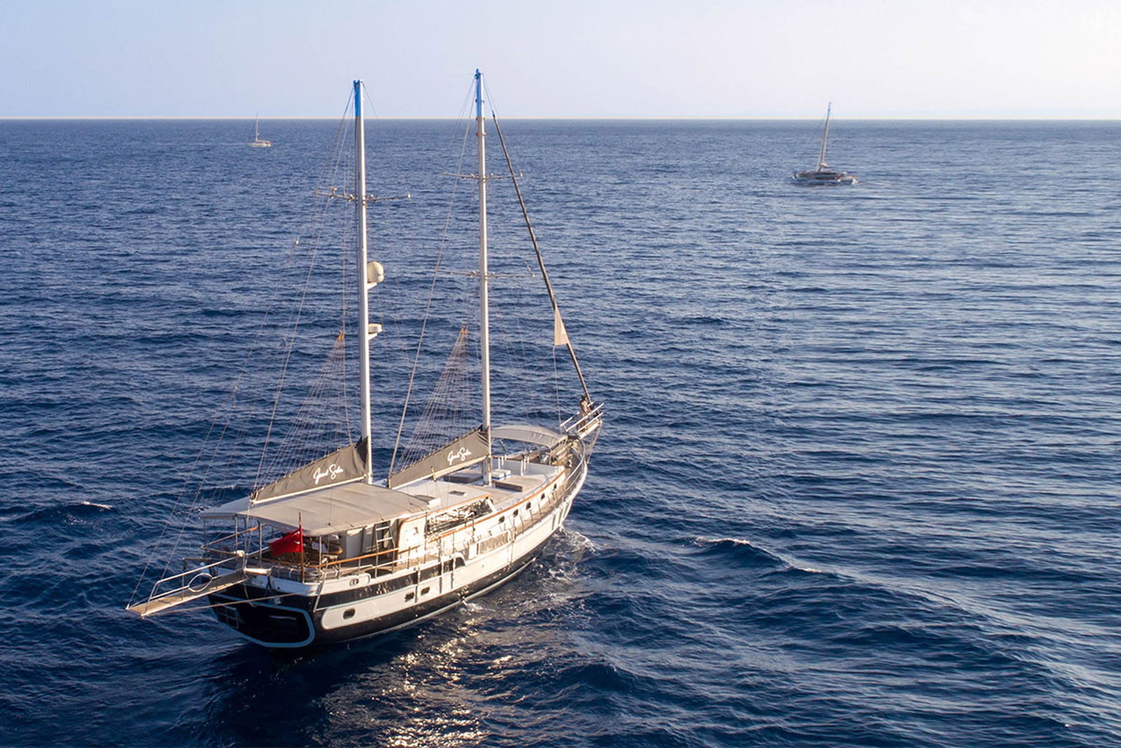 Marmaris kiralık lüks Gulet Grand Sailor - Fotoğraf 1