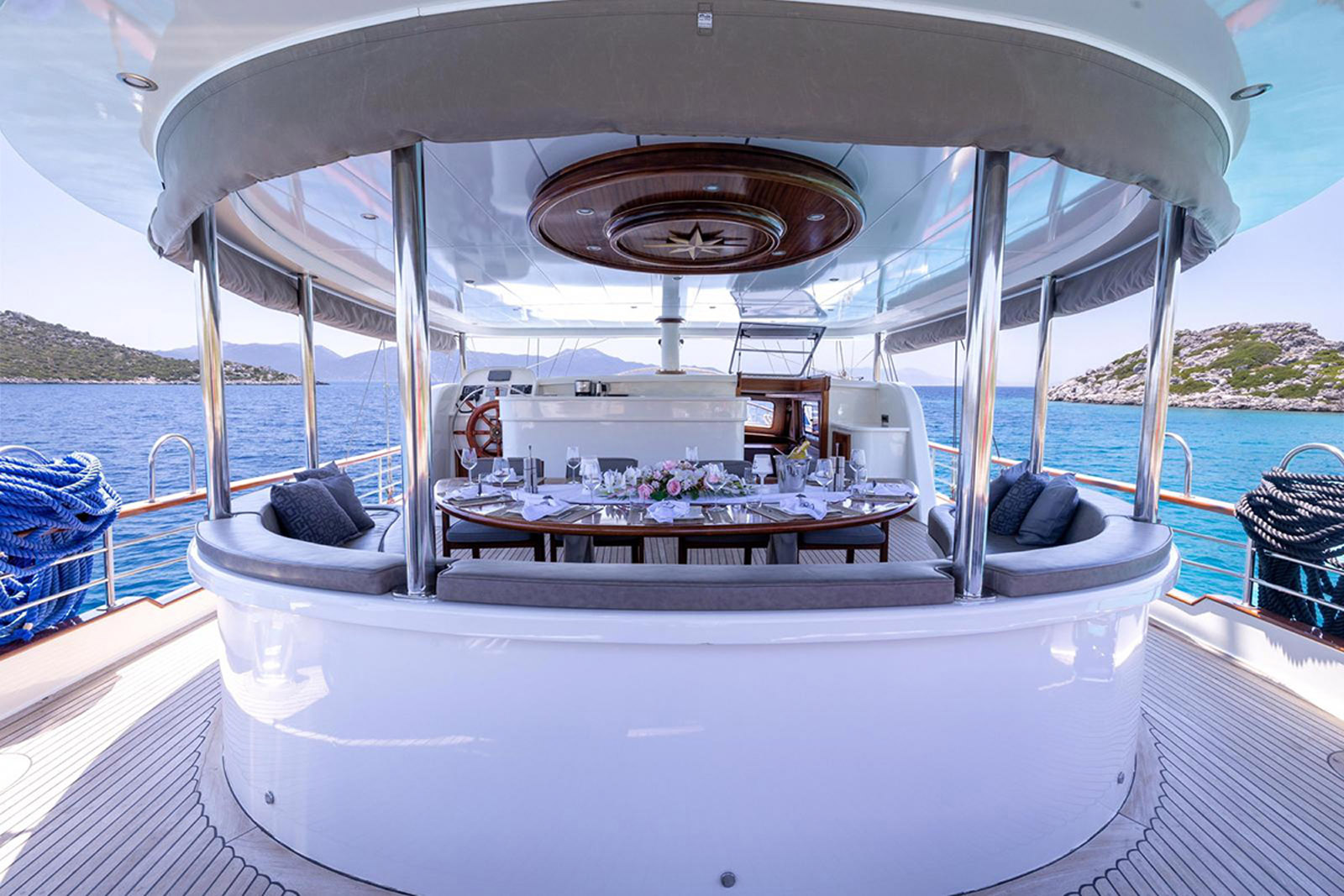 Explore luxury Gulet Aqua Bella Luxury charter Gulet Aqua Bella in Marmaris - Photo 3