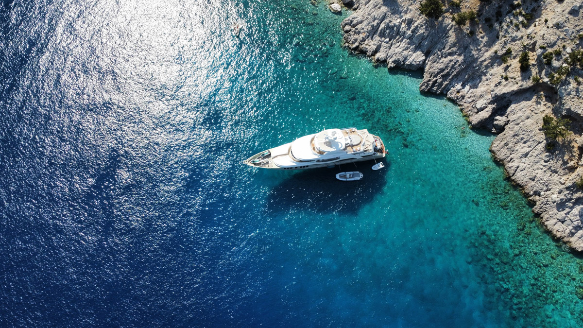 Bodrum kiralık lüks Motoryat Orient Star - Fotoğraf 2