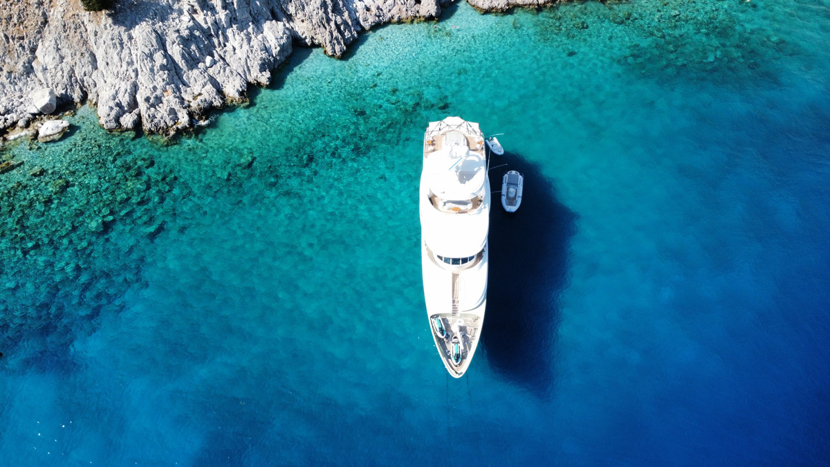 Bodrum kiralık lüks Motoryat Orient Star - Fotoğraf 3