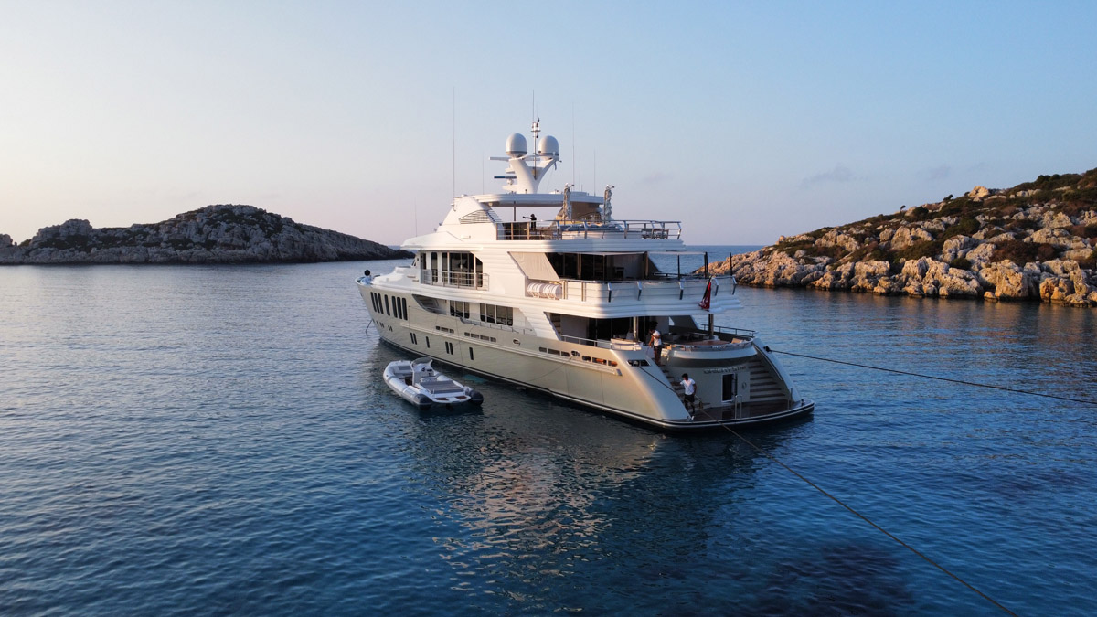 Bodrum kiralık lüks Motoryat Orient Star - Fotoğraf 5