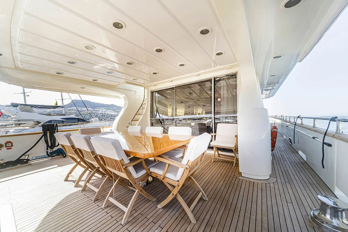 Lüks Motoryat Sanref (falcon 115) Bodrum kiralık lüks Motoryat Sanref (falcon 115) - Fotoğraf 6