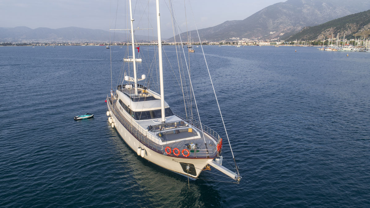 Göcek kiralık lüks Gulet Queen Of Makri - Fotoğraf 3