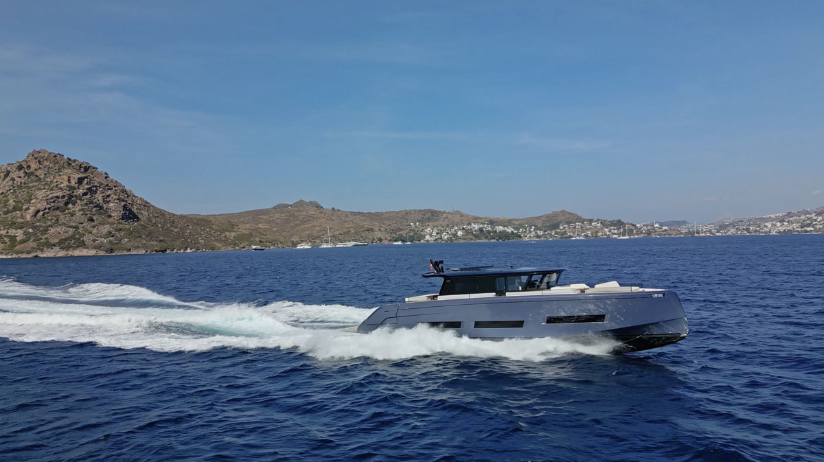 Premium luxury  for charter